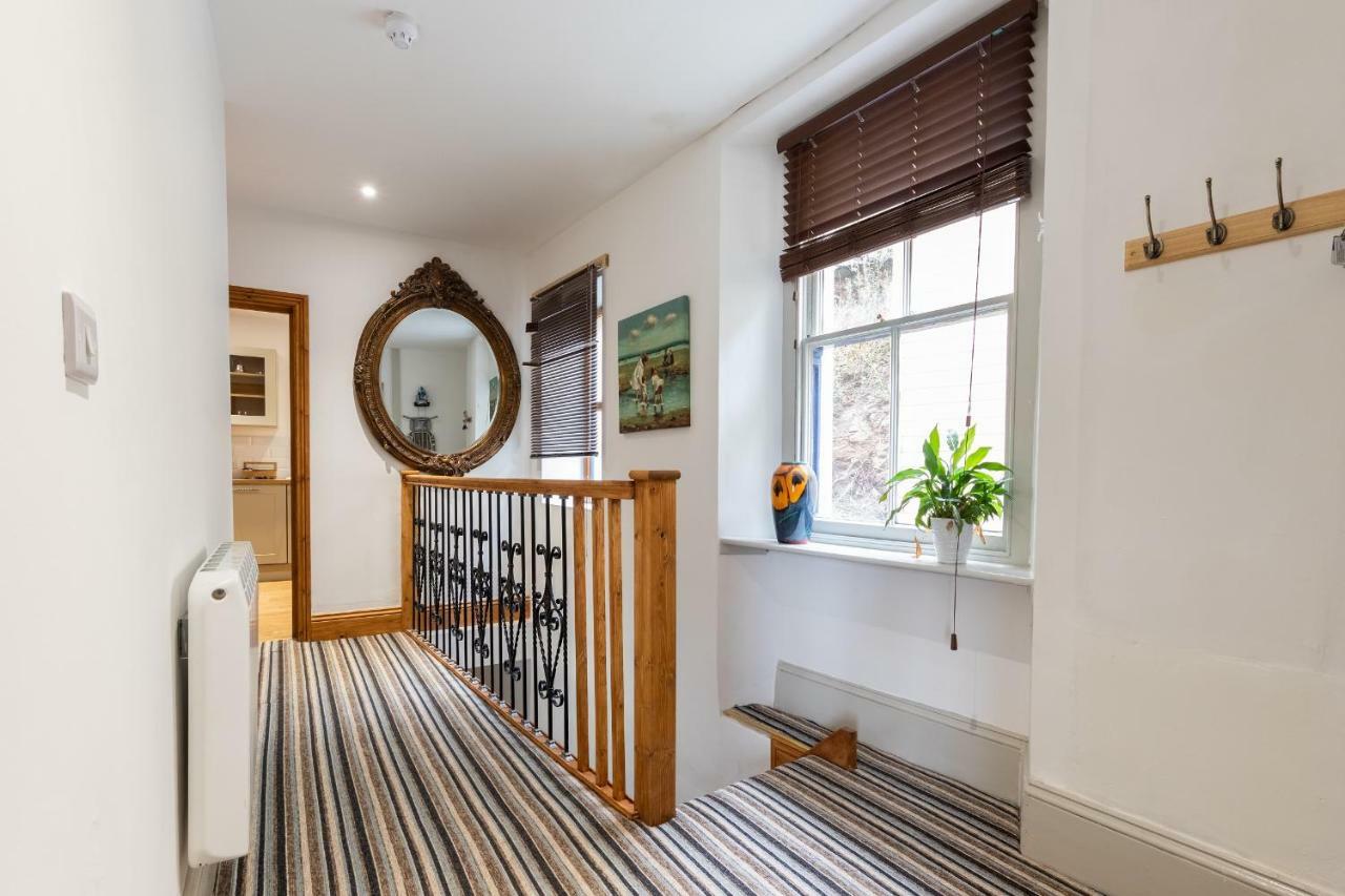 Lynton Cottage Seaview Apartments Линтон Экстерьер фото